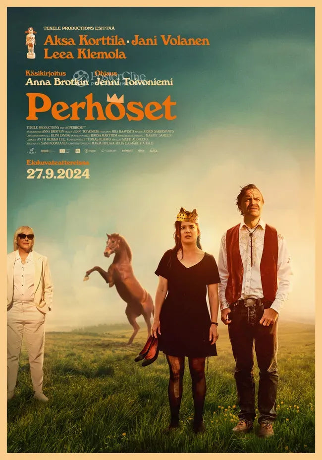 Perhoset Poster