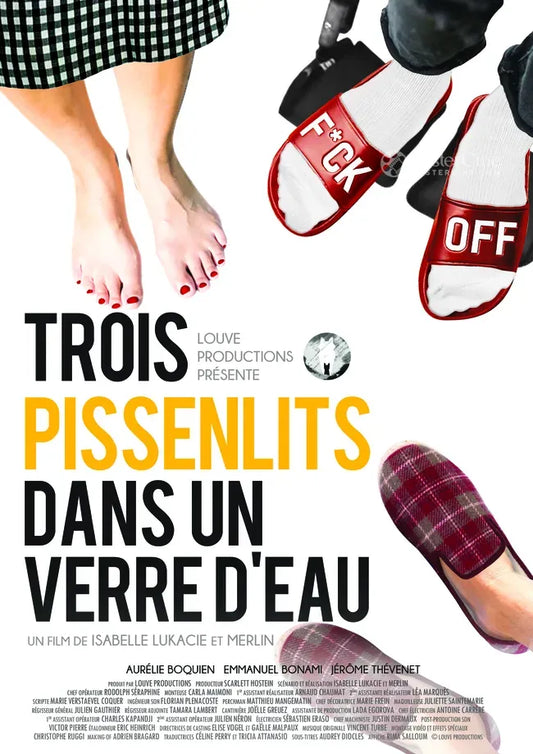 Trois pissenlits dans un verre d'eau Poster